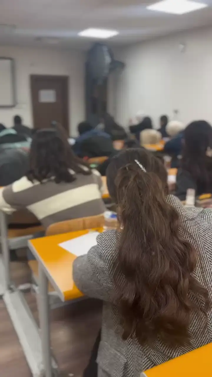 IMG_5785-ezgif.com-video-to-webp-converter